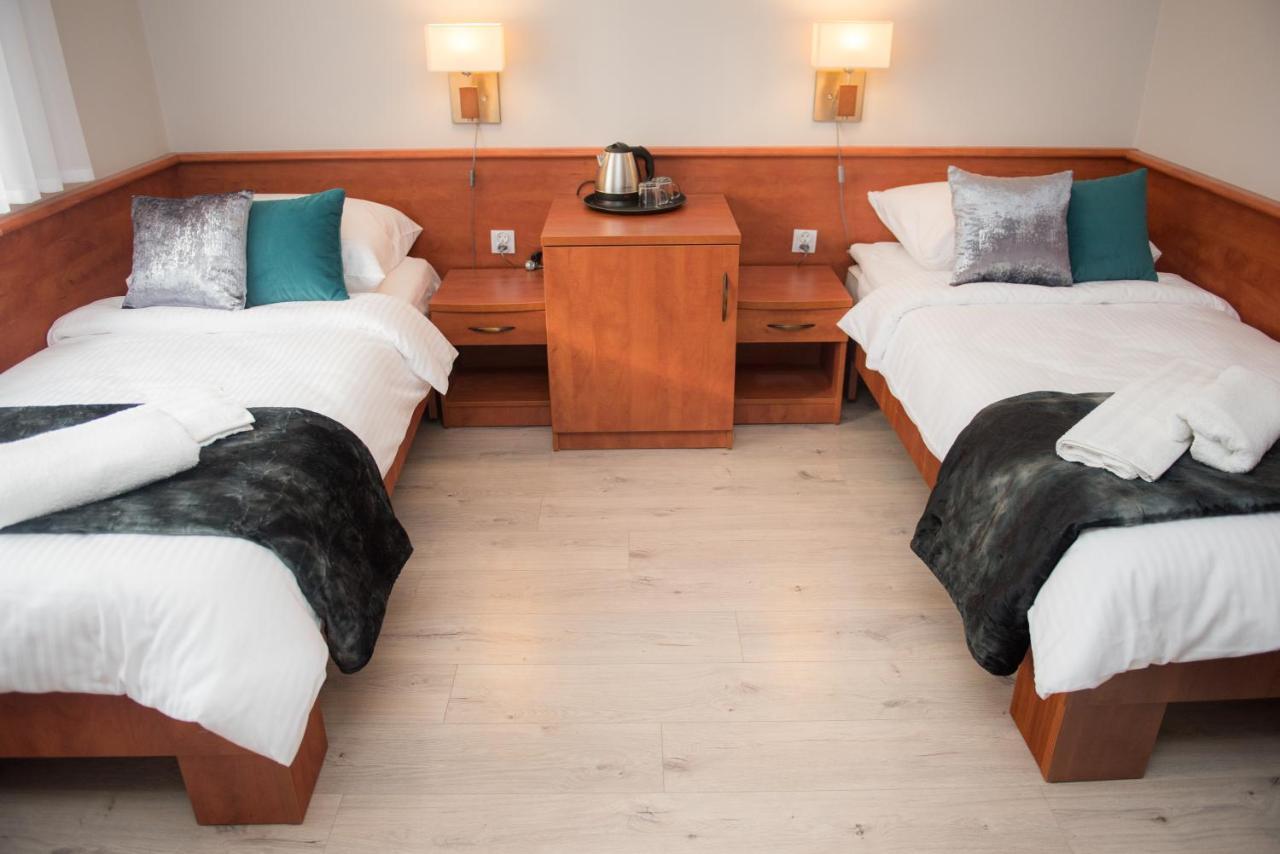 Geris Aparthotel Częstochowa Buitenkant foto